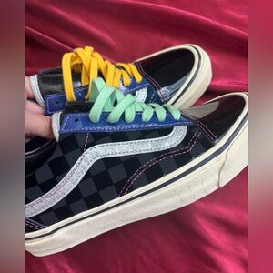 Vans sinners ! A lot of details! 6.5 women’s 5 men